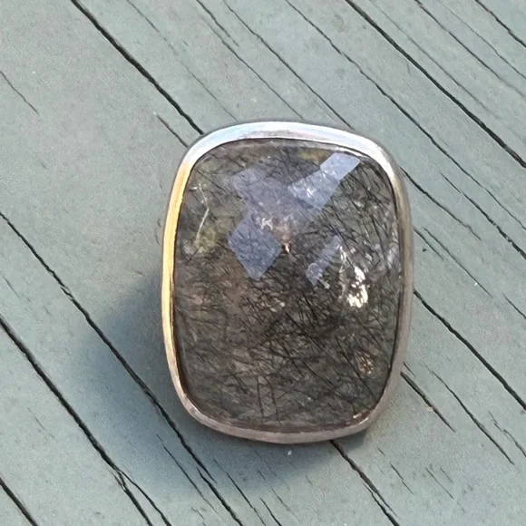 Silver and Black Quartz Gemstone Ring - Picture 8 of 16